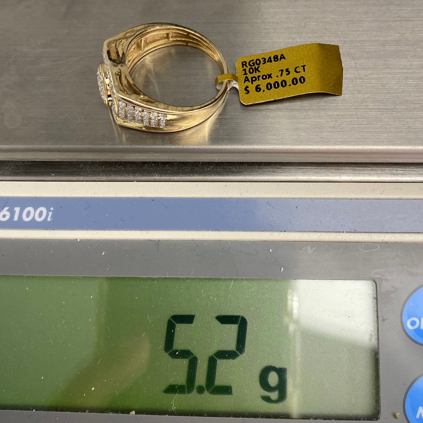 10K Circle Prometheus Diamond Ring