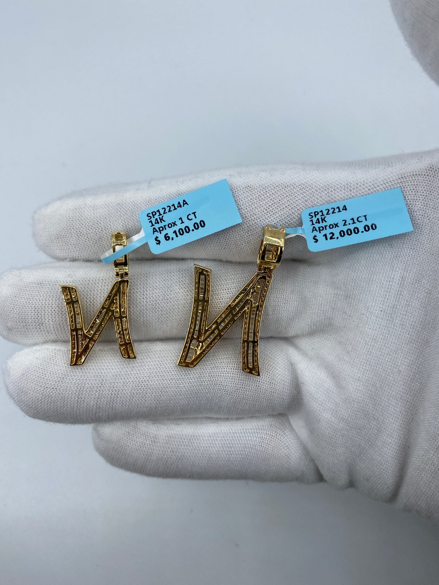 14K N Baguette Initial