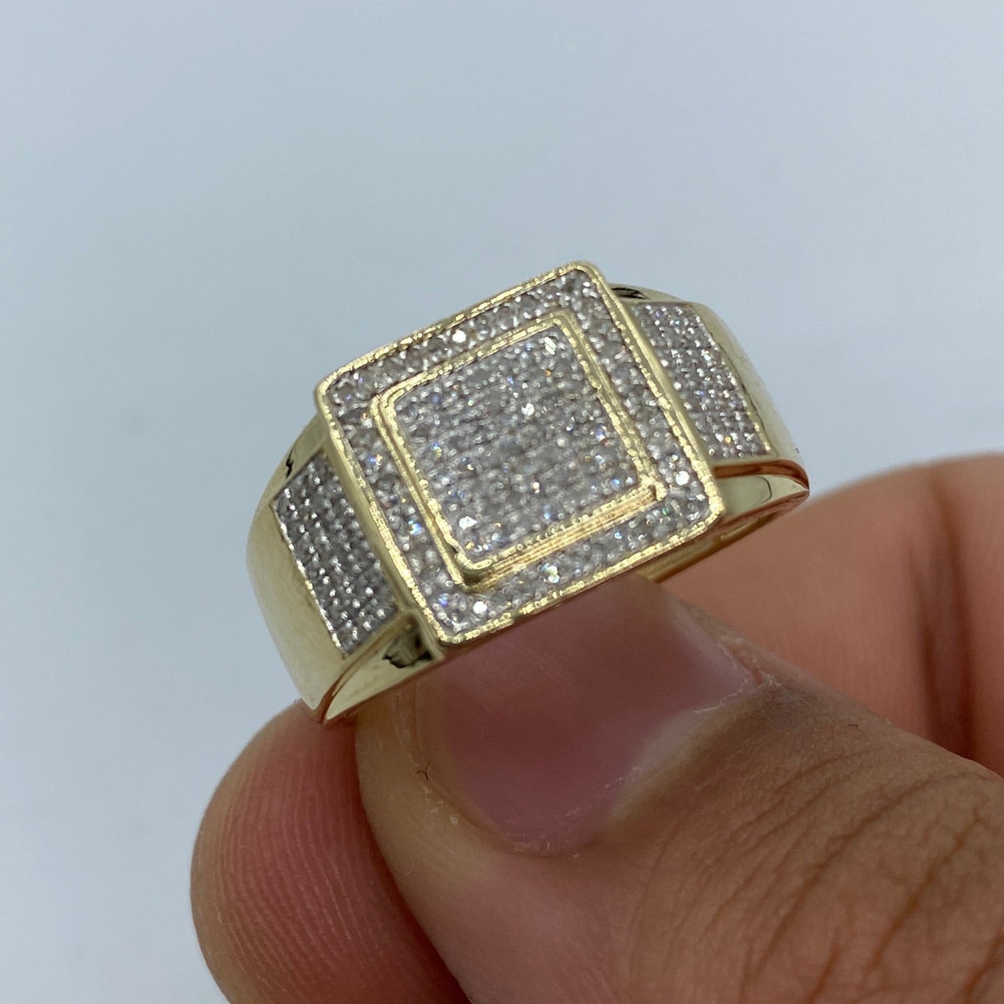 10K 3D Square Diamond Ring