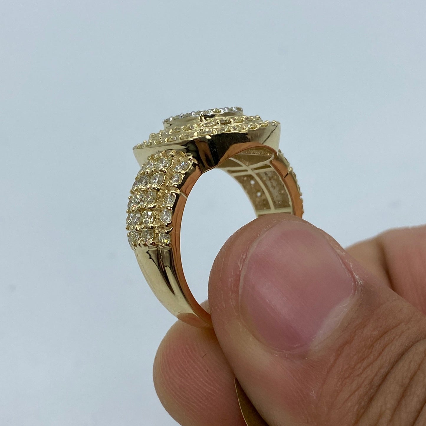 10K Square Elegant Diamond Ring