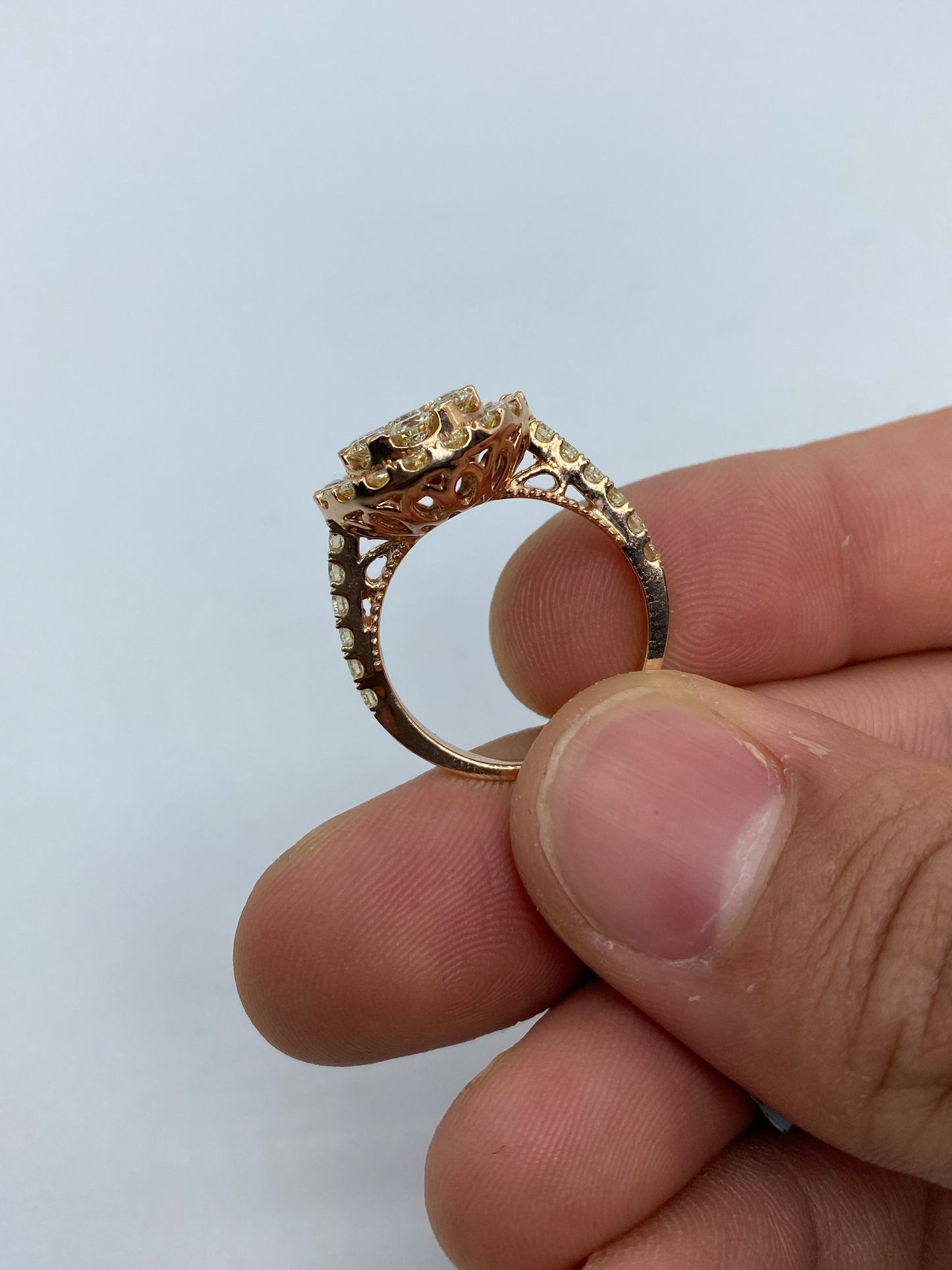 Rose Gold Circle Engagement Ring