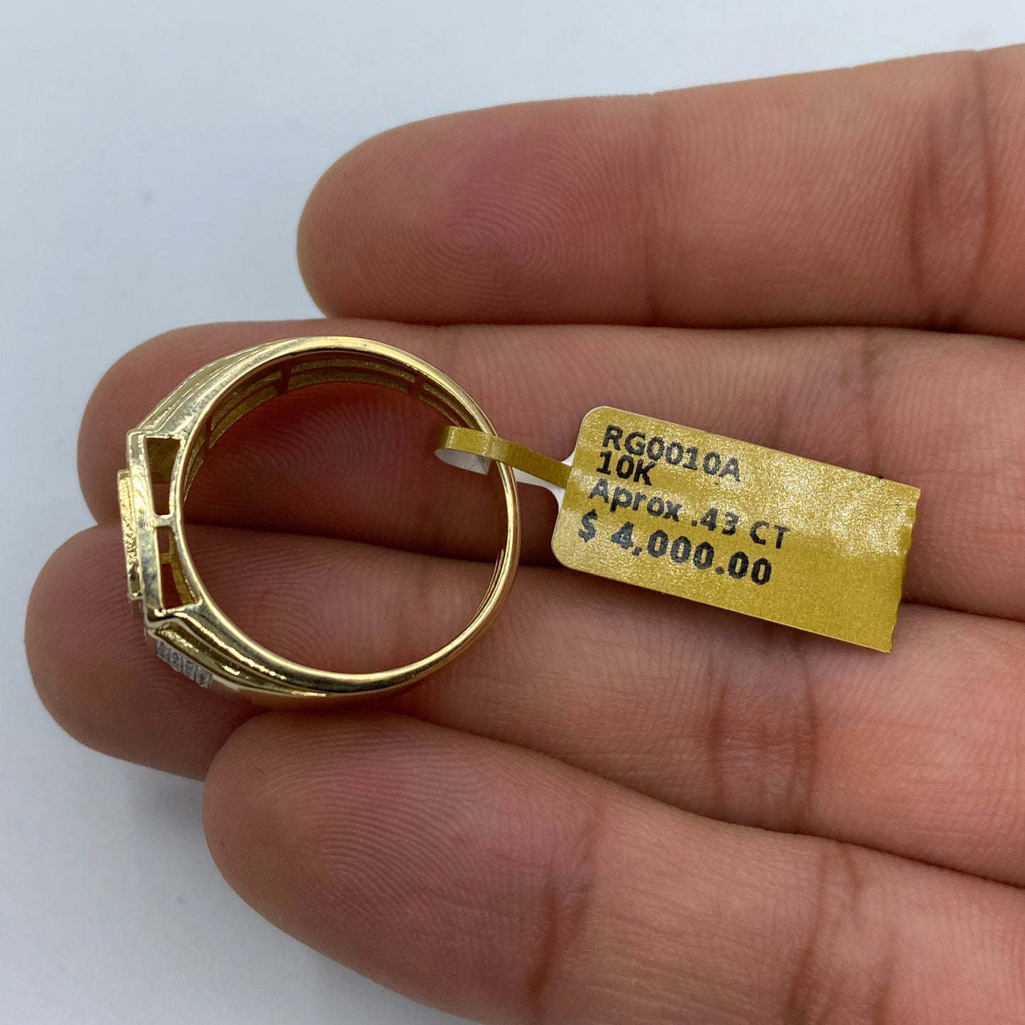 10K 3D Square Diamond Ring