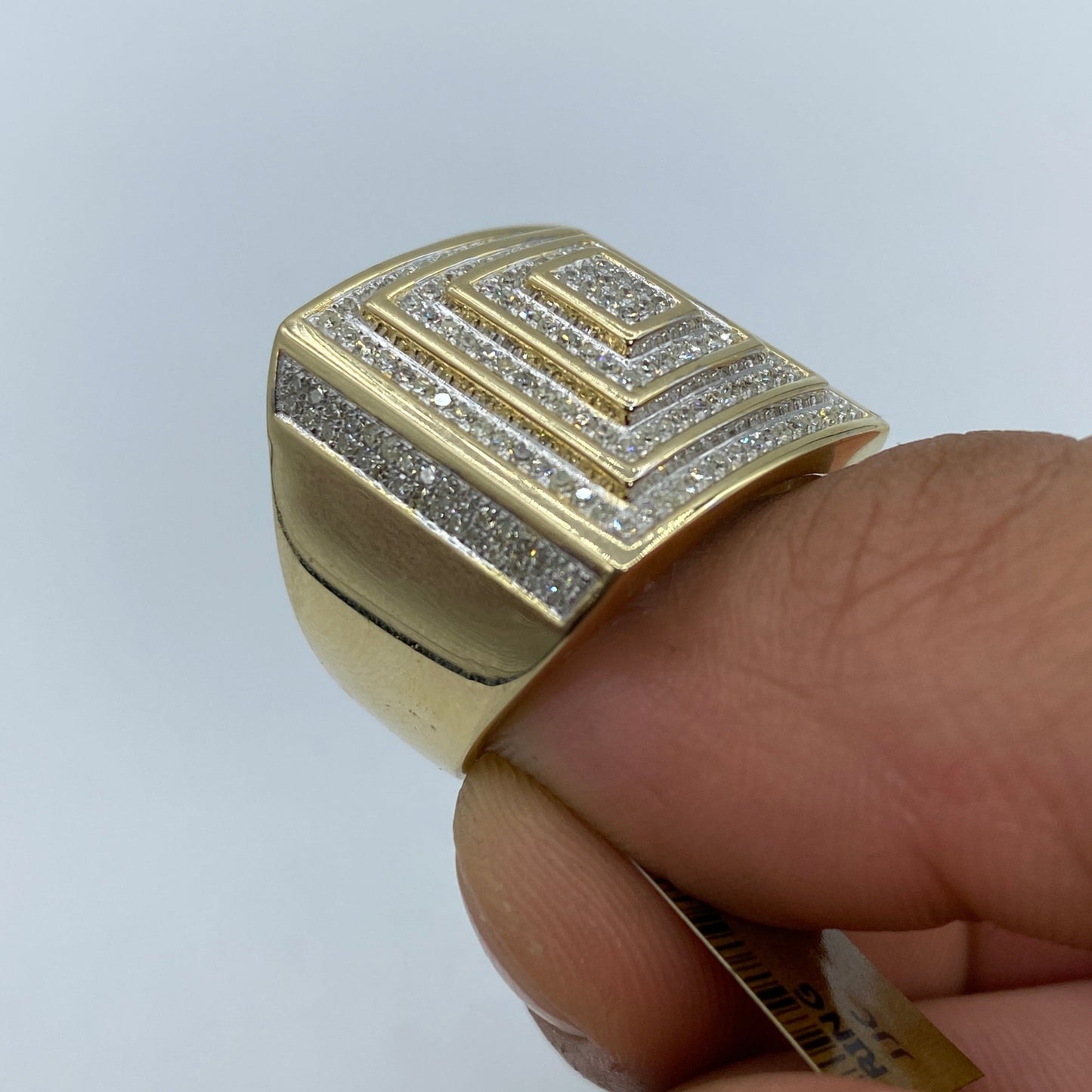 10K Square Offset Diamond Ring