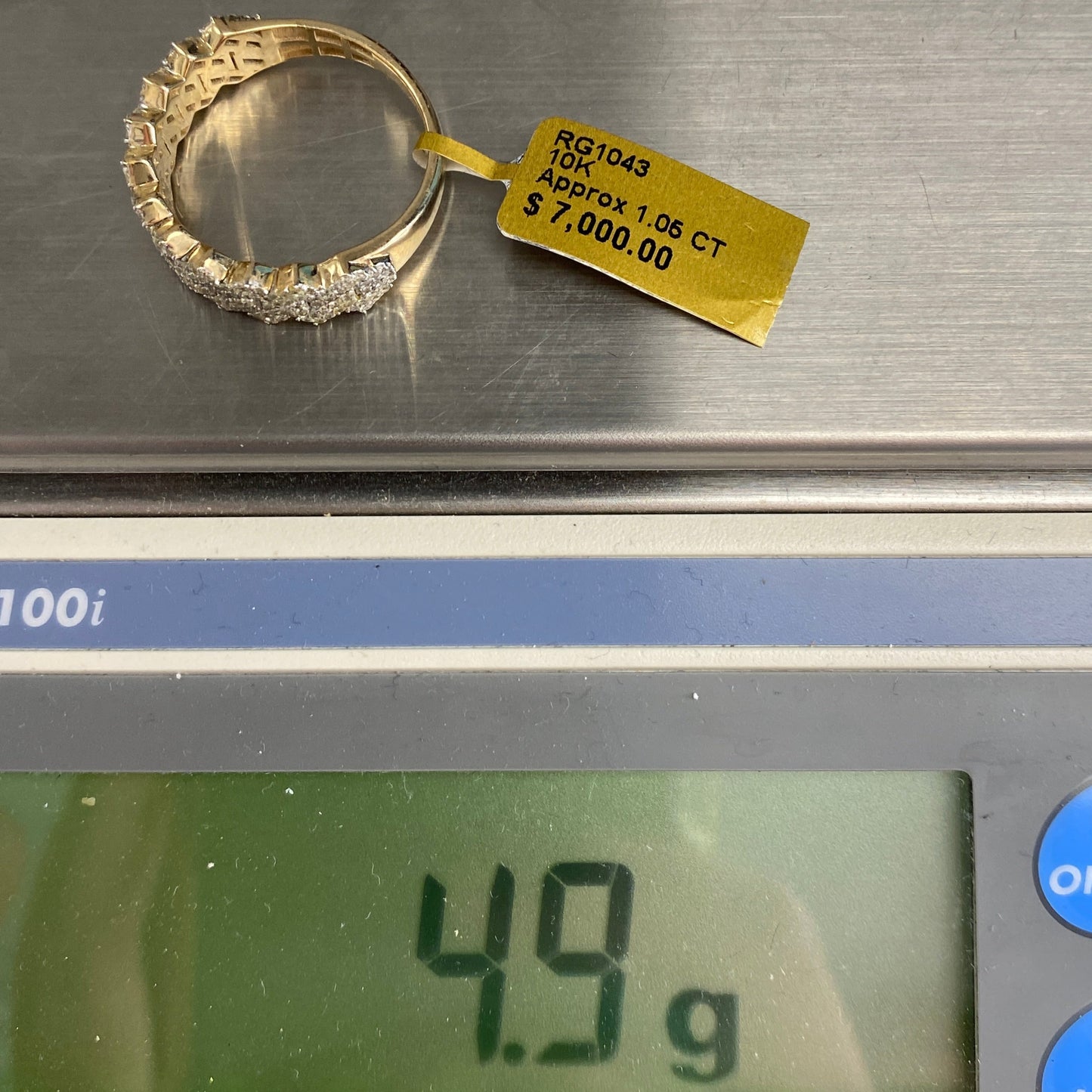 10K Closed Cuban Link Diamond Ring