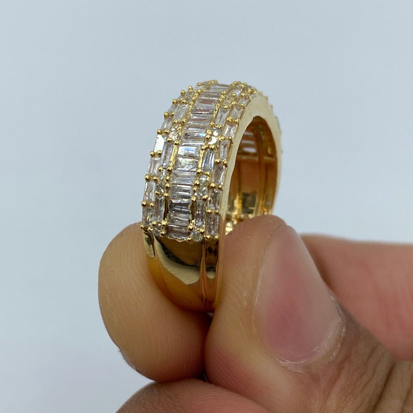 10K Diamond Baguette Band