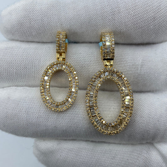 14K O Diamond Baguette Initial Pendant