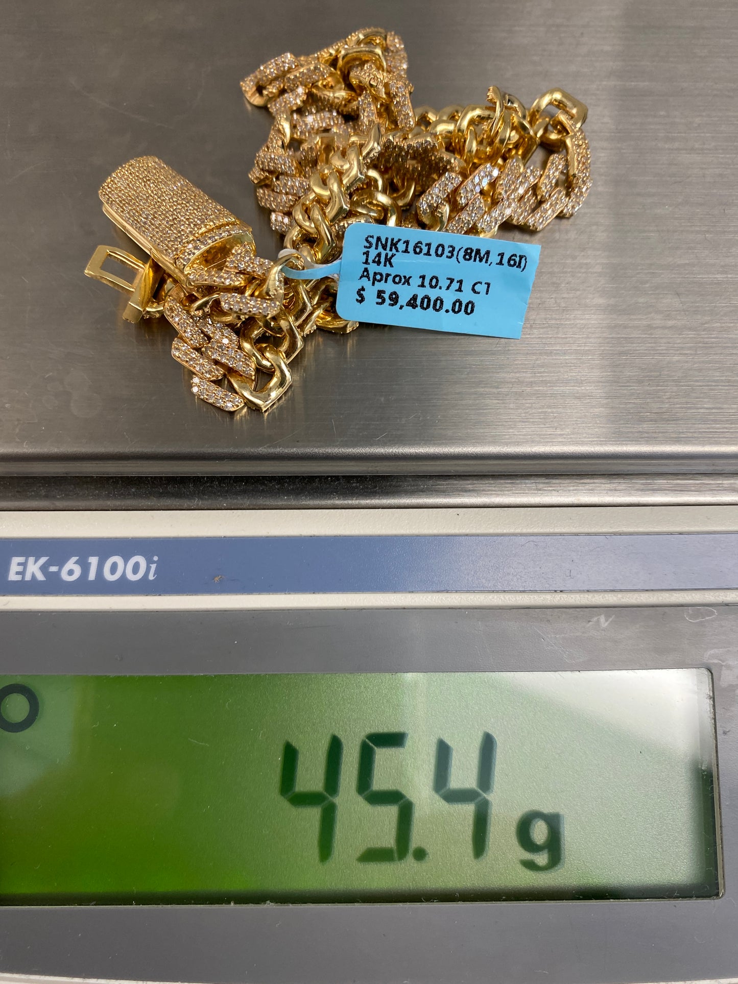 14K Cuban Chain 8mm, 16in