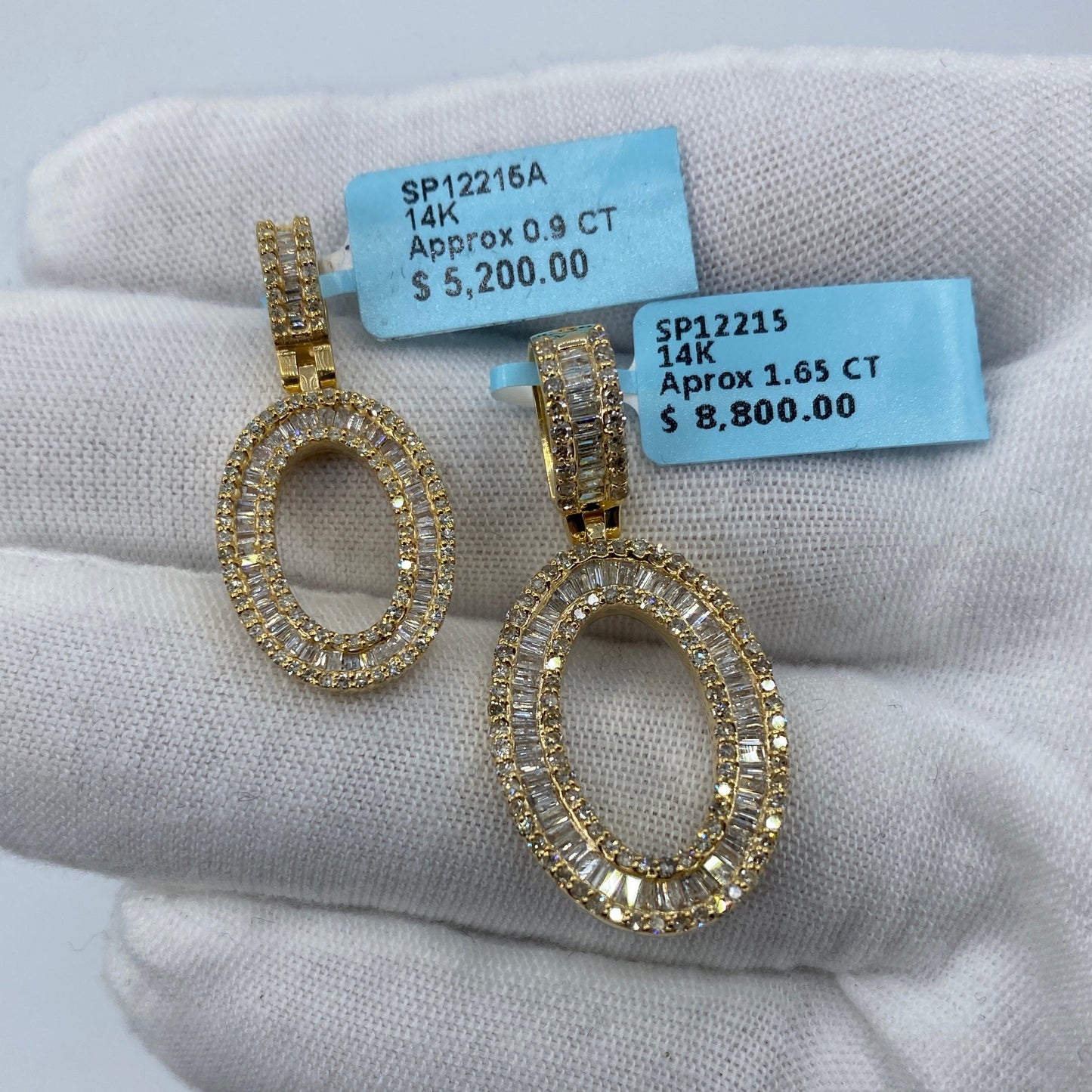 14K O Diamond Baguette Initial Pendant