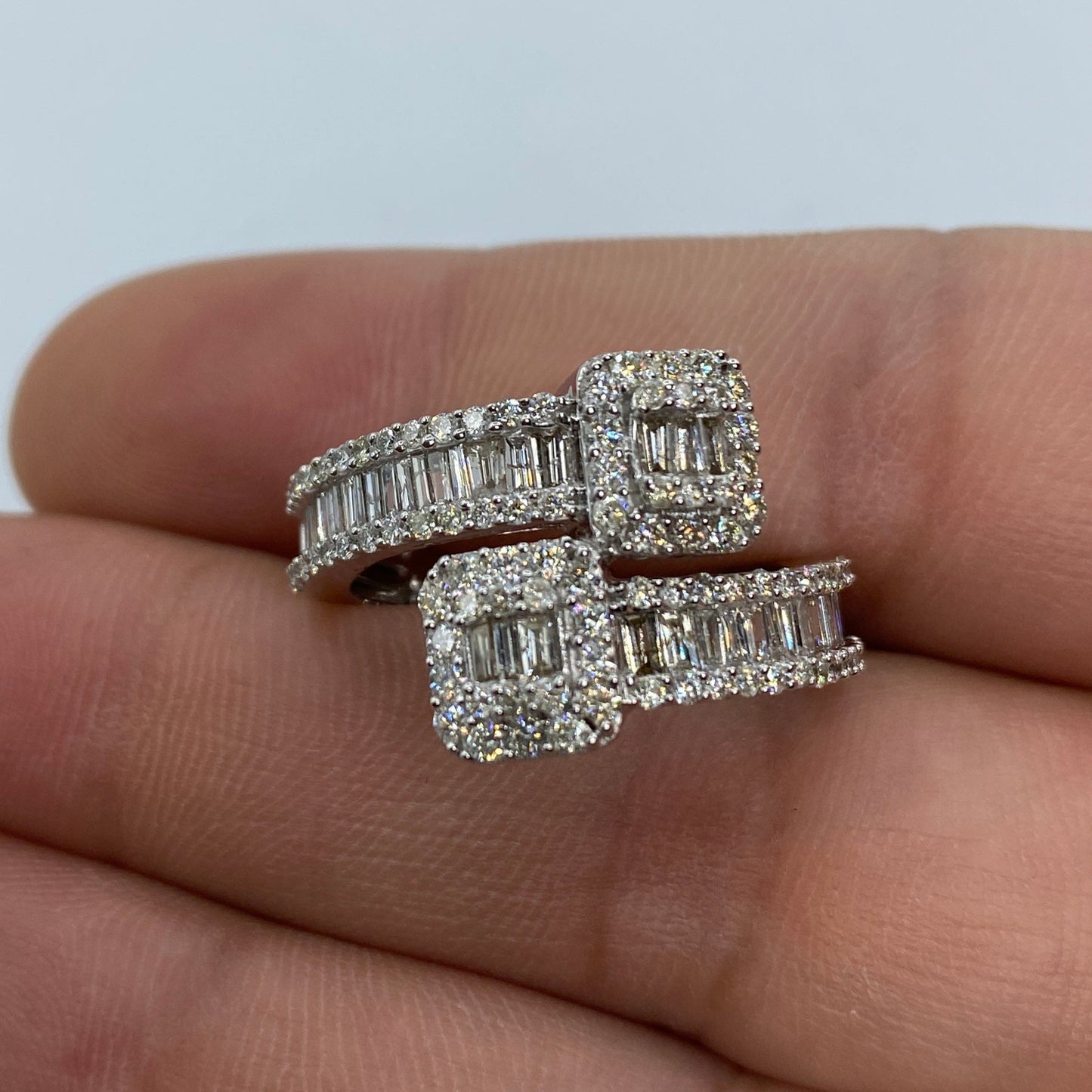 10K Bangle Diamond Baguette Ring
