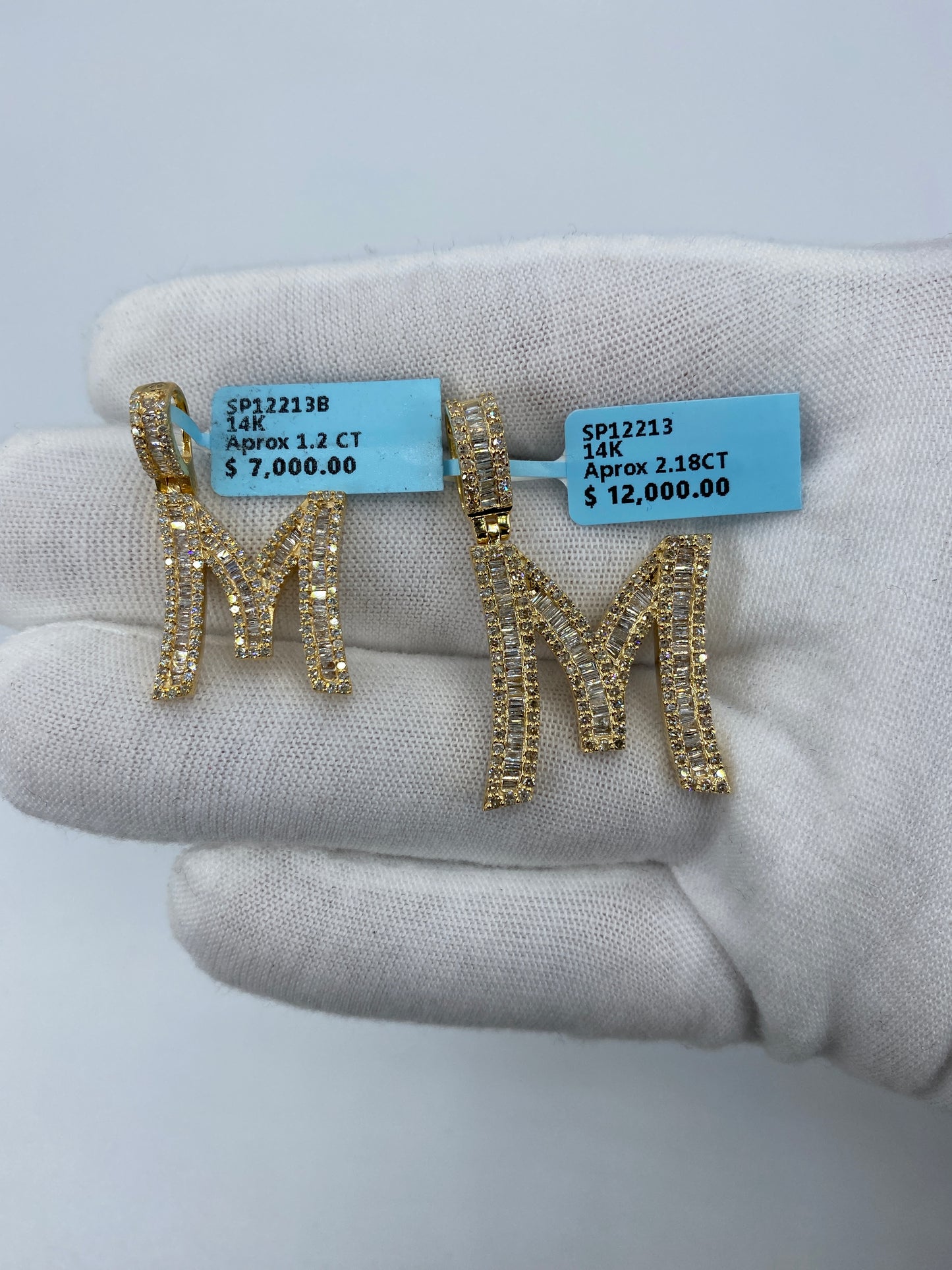 14K M Baguette Initial