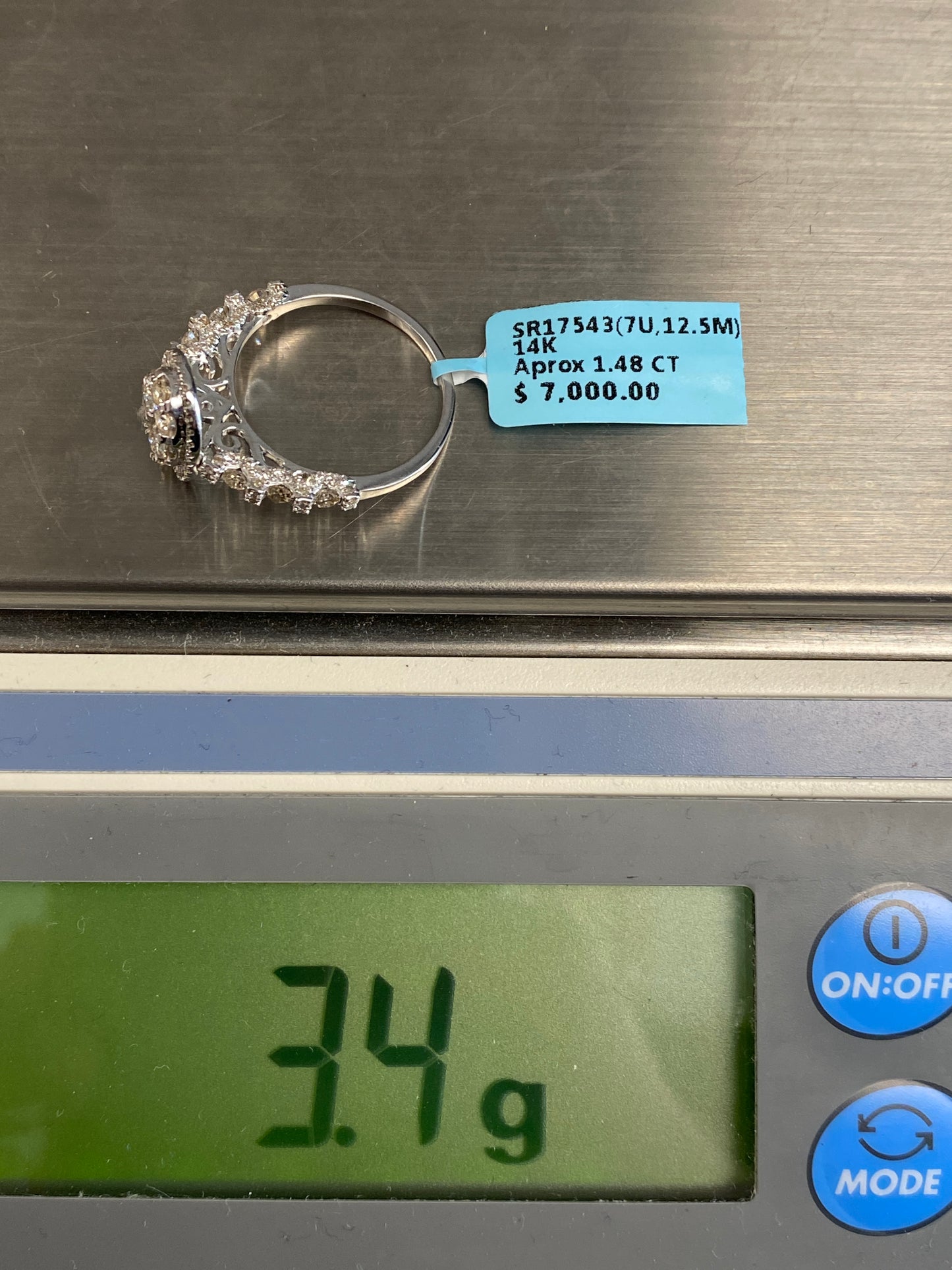 Oval Engagement Ring