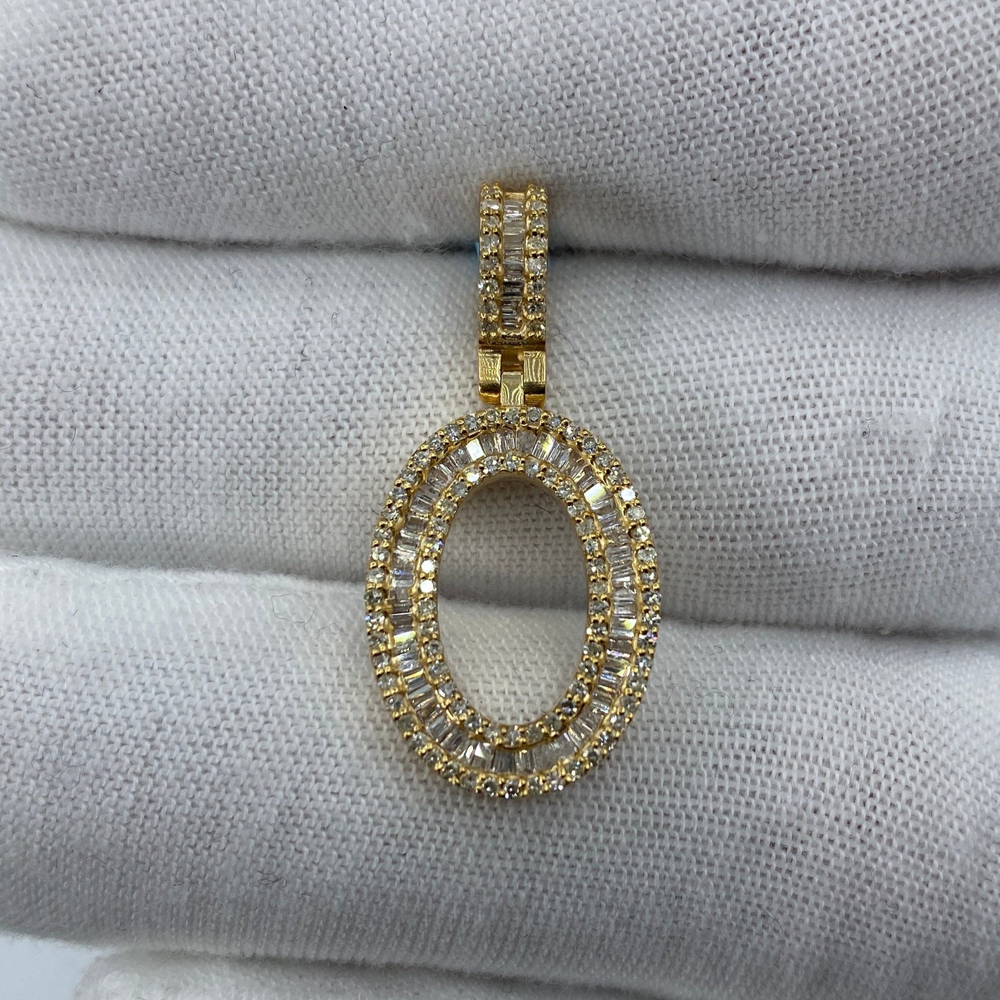 14K O Diamond Baguette Initial Pendant