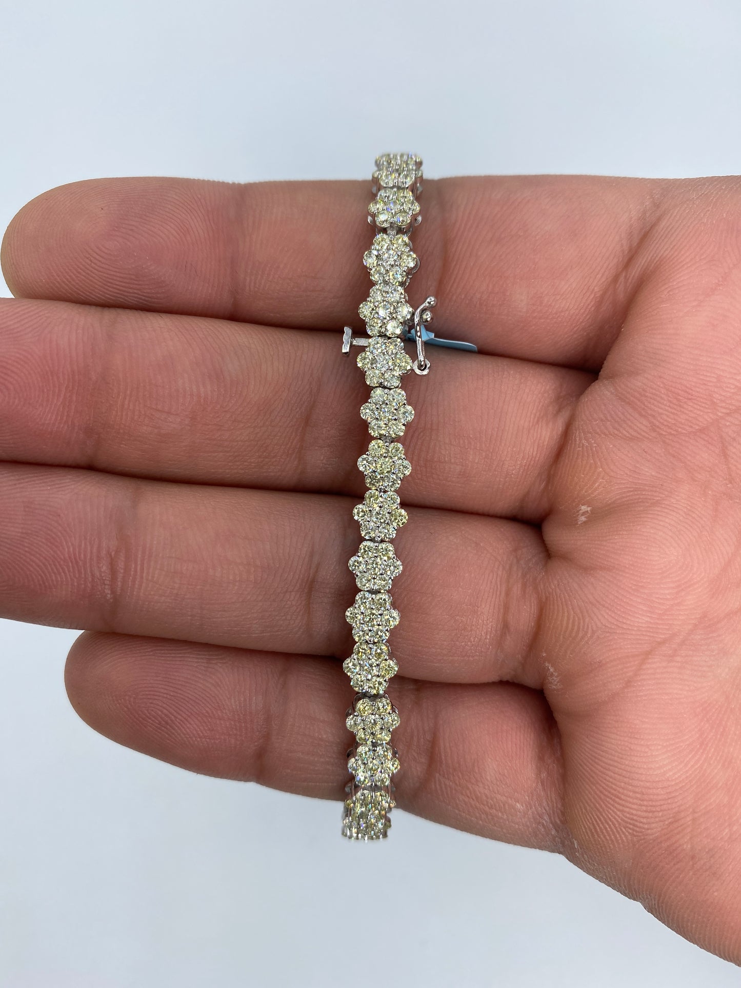 14K Flower Bracelet 5.5mm, 8.5in