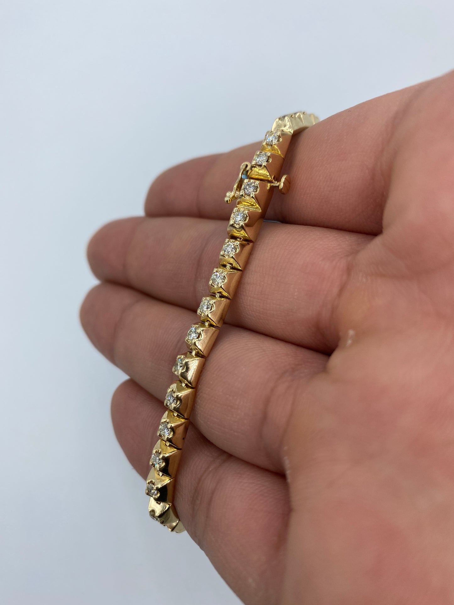 14K Castle Bracelet 5mm, 8in
