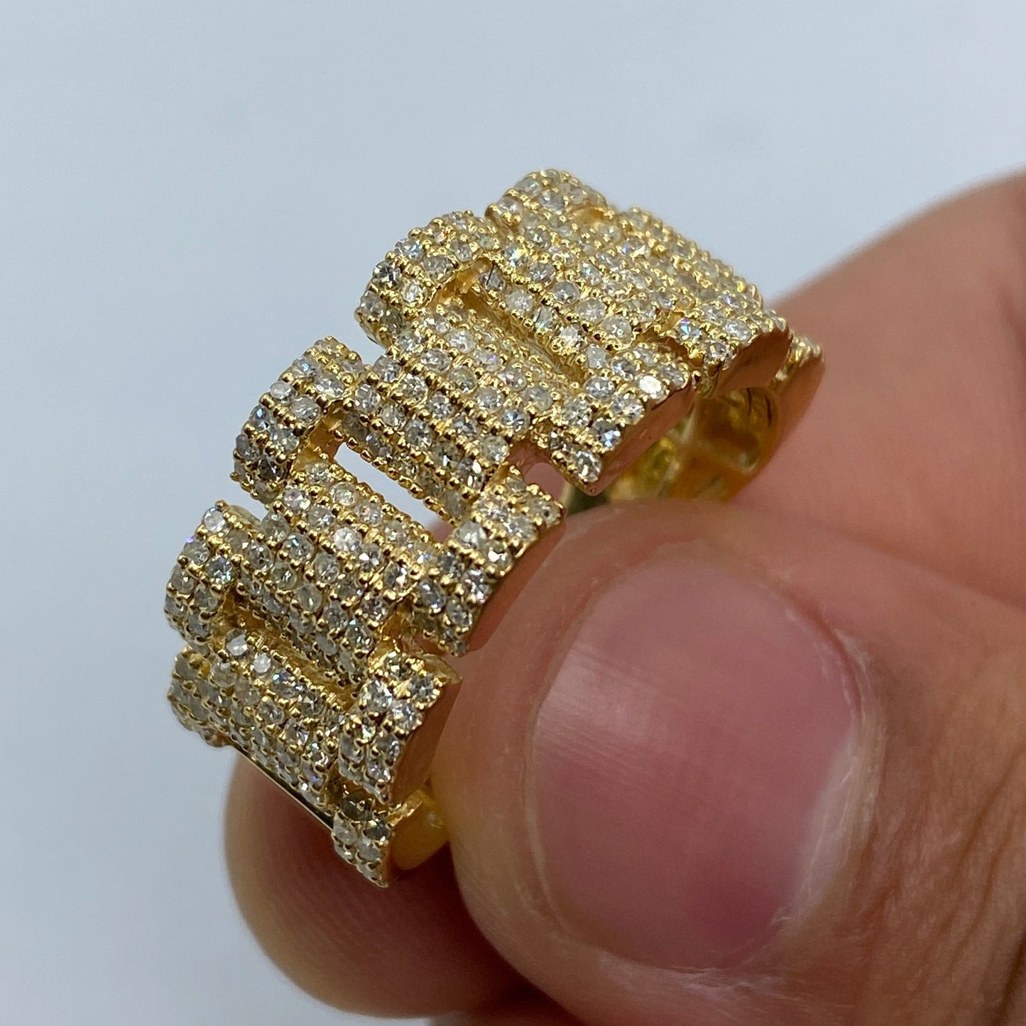 10K Watch Band Diamond Ring