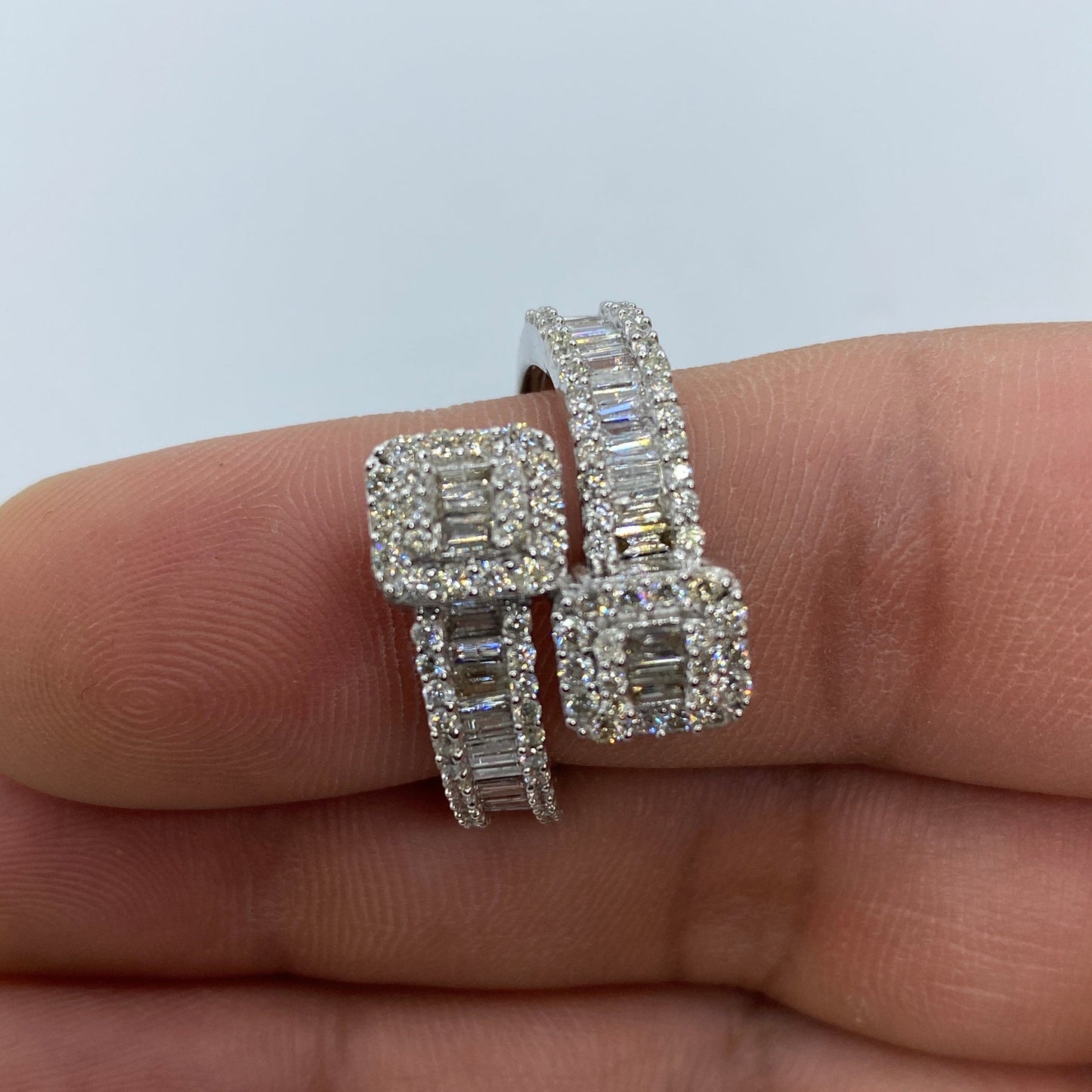 10K Bangle Diamond Baguette Ring