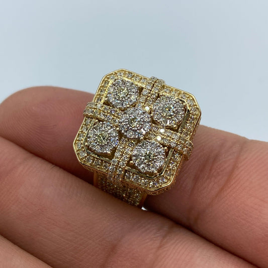 10K Jumbo Royal Diamond Ring