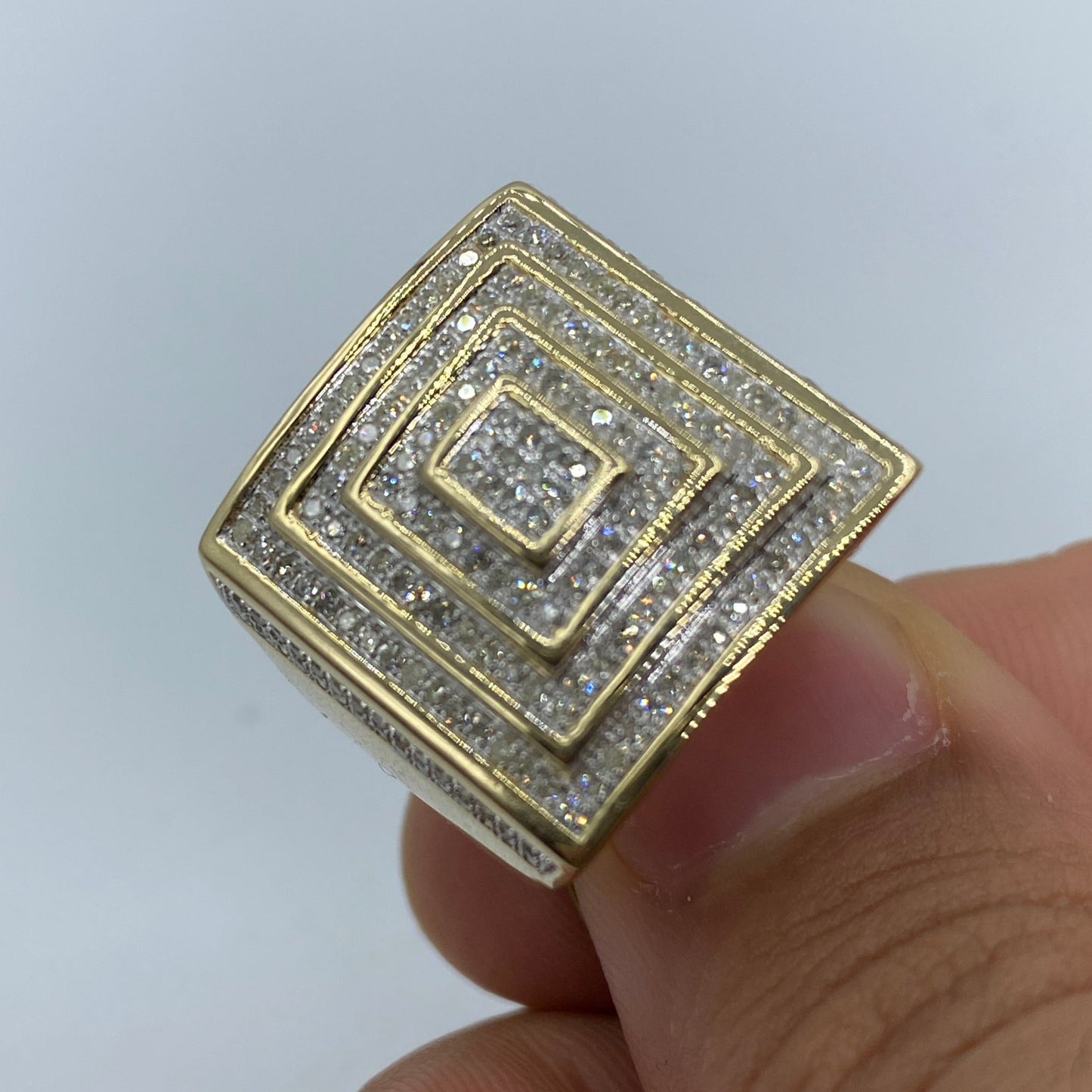 10K Square Offset Diamond Ring