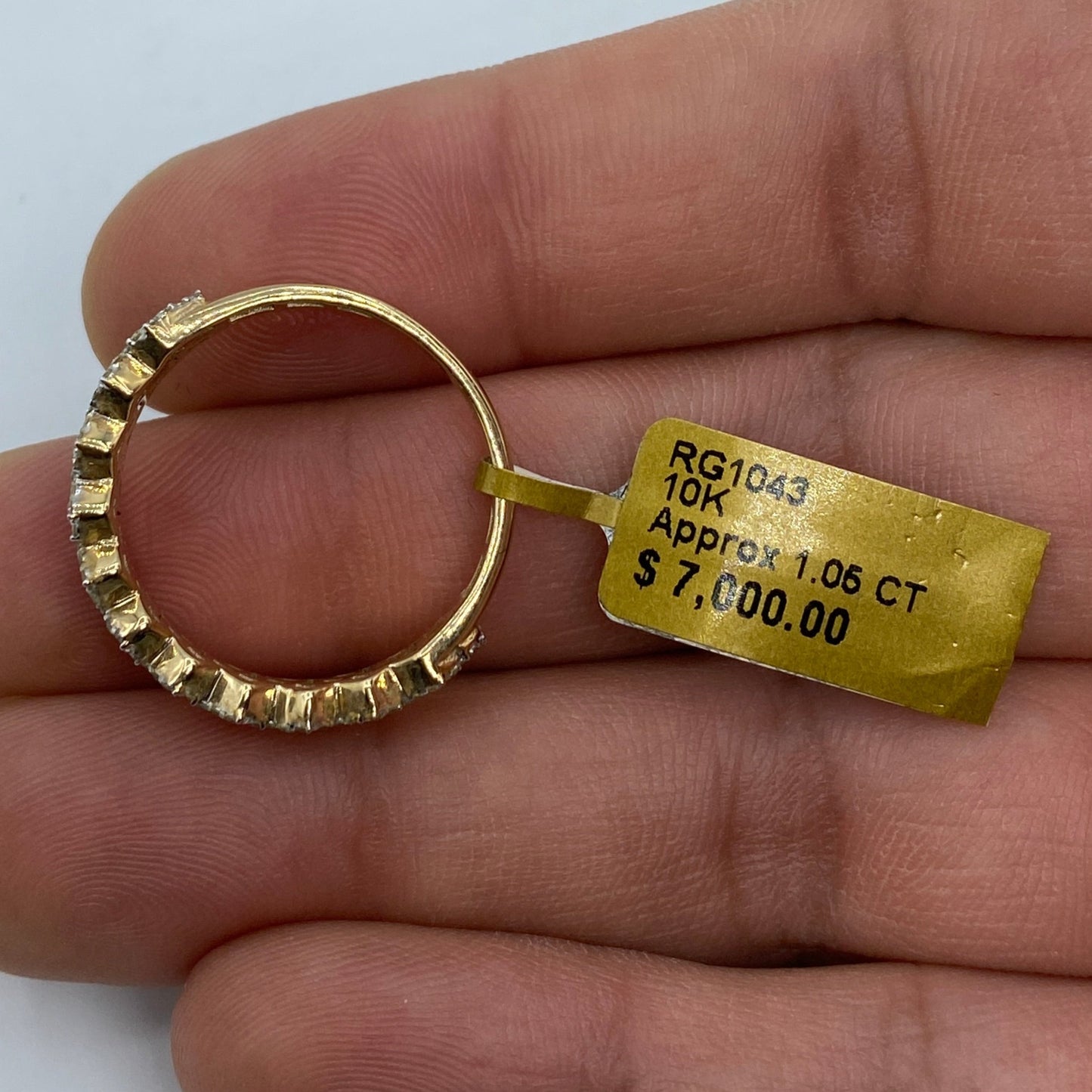 10K Closed Cuban Link Diamond Ring