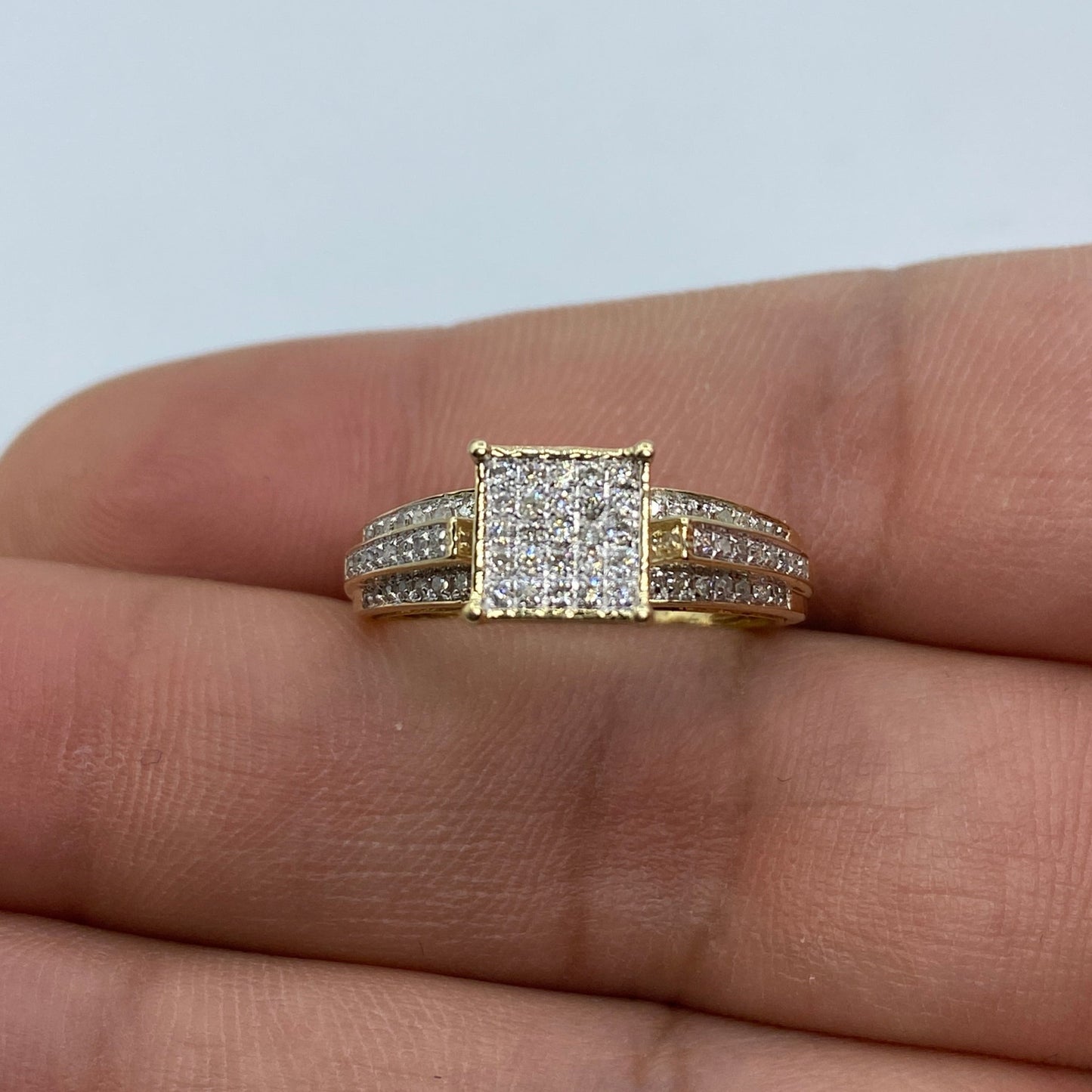 10K Diamond Engagement Ring Style #1