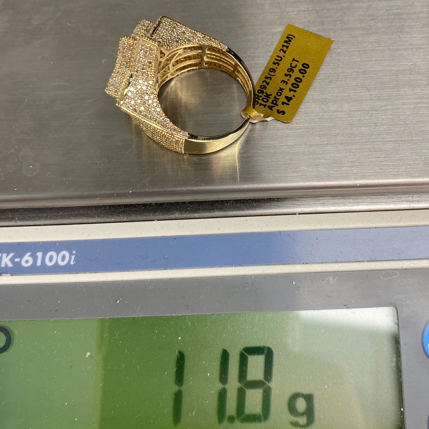 10K 3D Star Diamond Ring