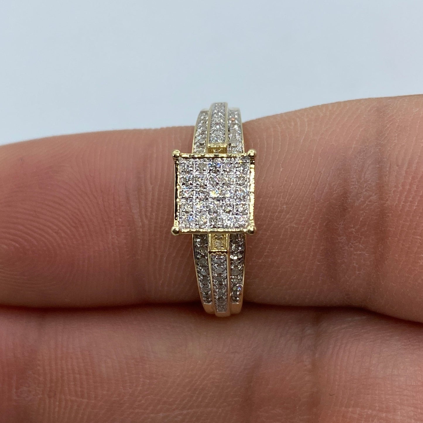 10K Diamond Engagement Ring Style #1