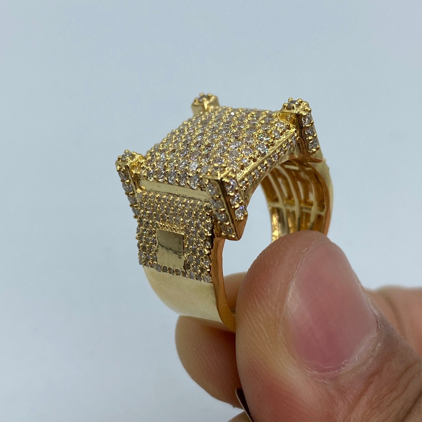 10K Castle Diamond Ring