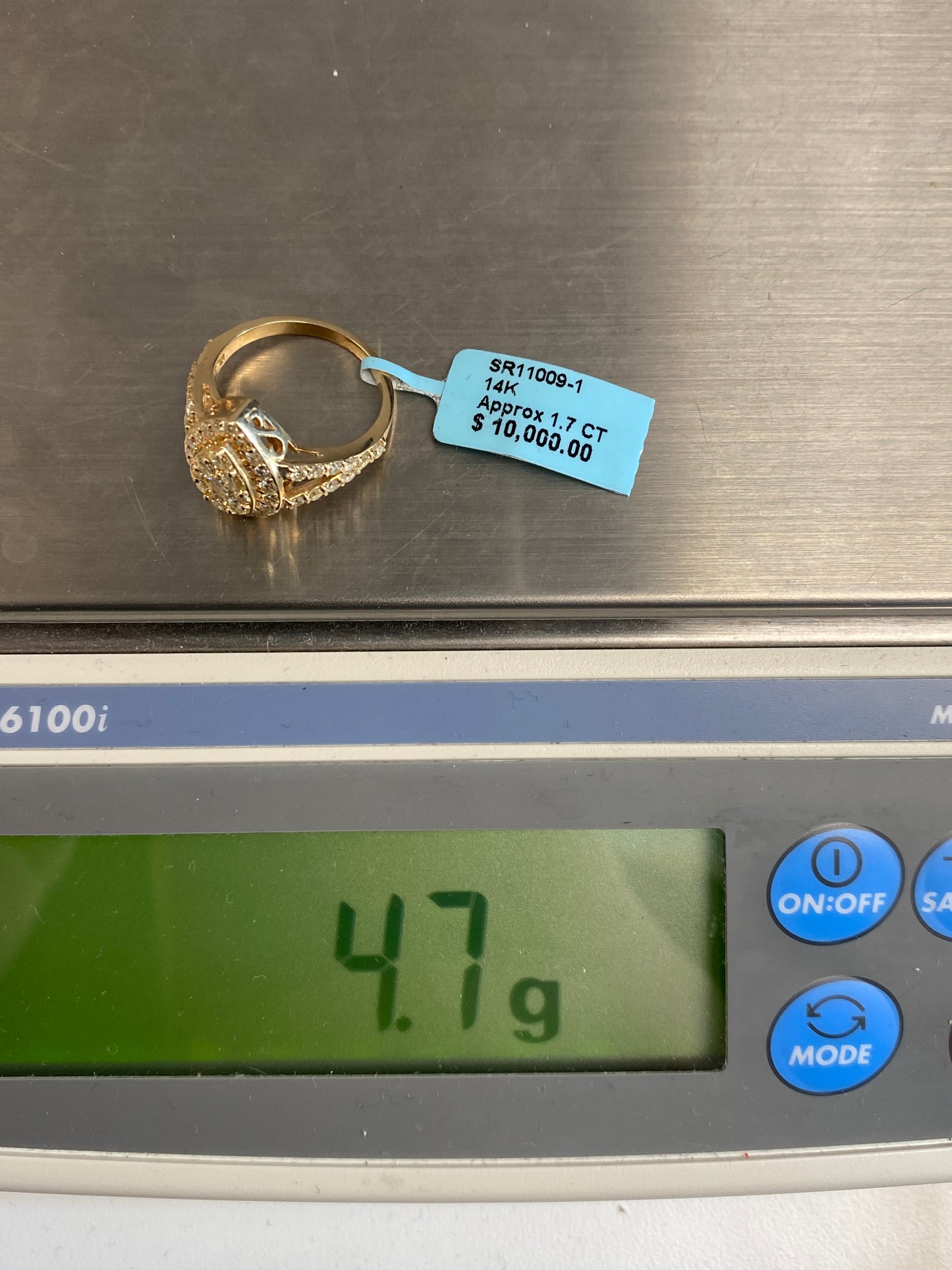 Pear Shape Engagement Ring