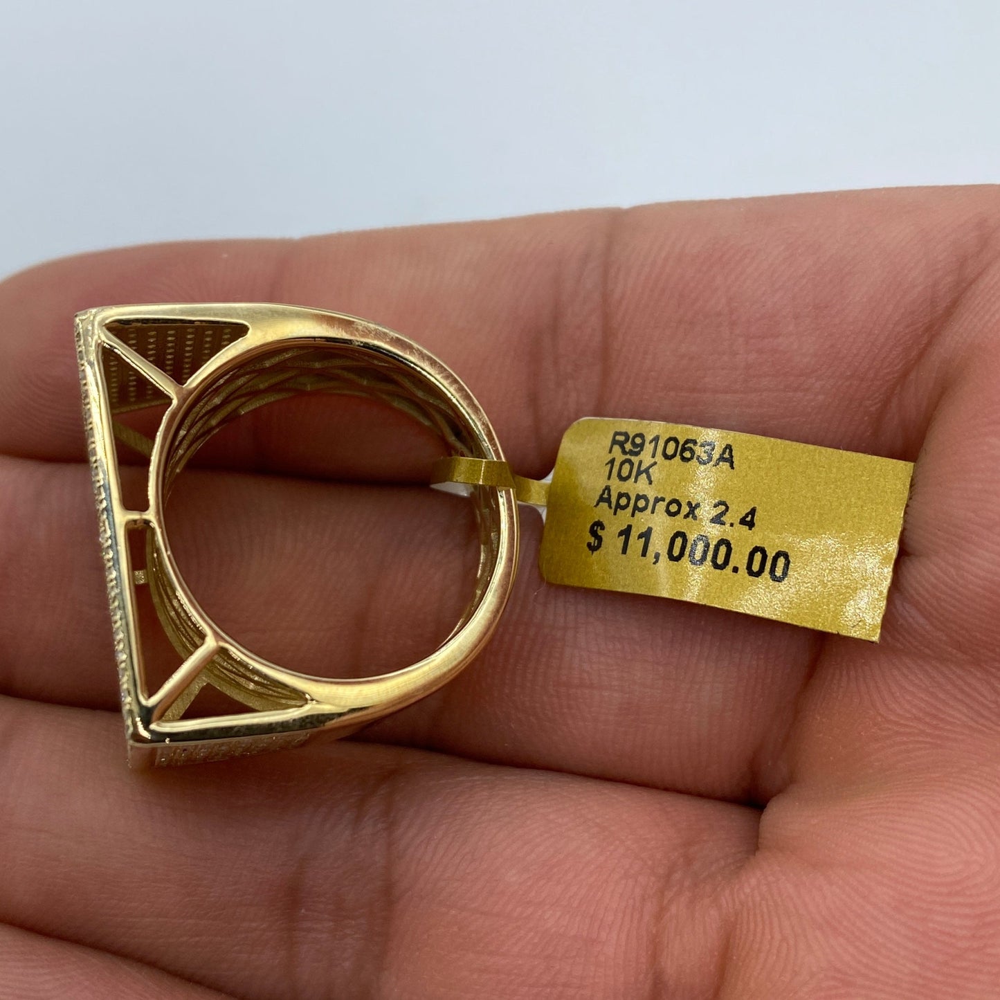 10K Rectangle Angelic Diamond Ring