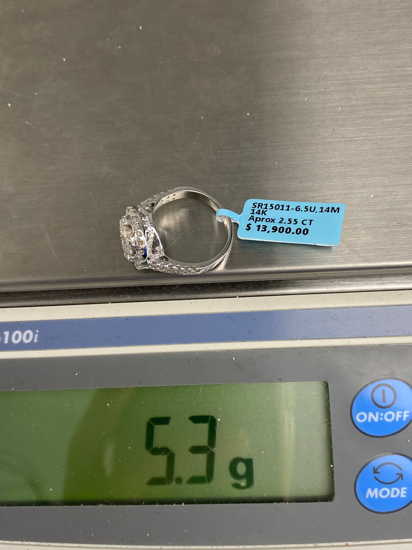 Circle 3D Flower Engagement Ring