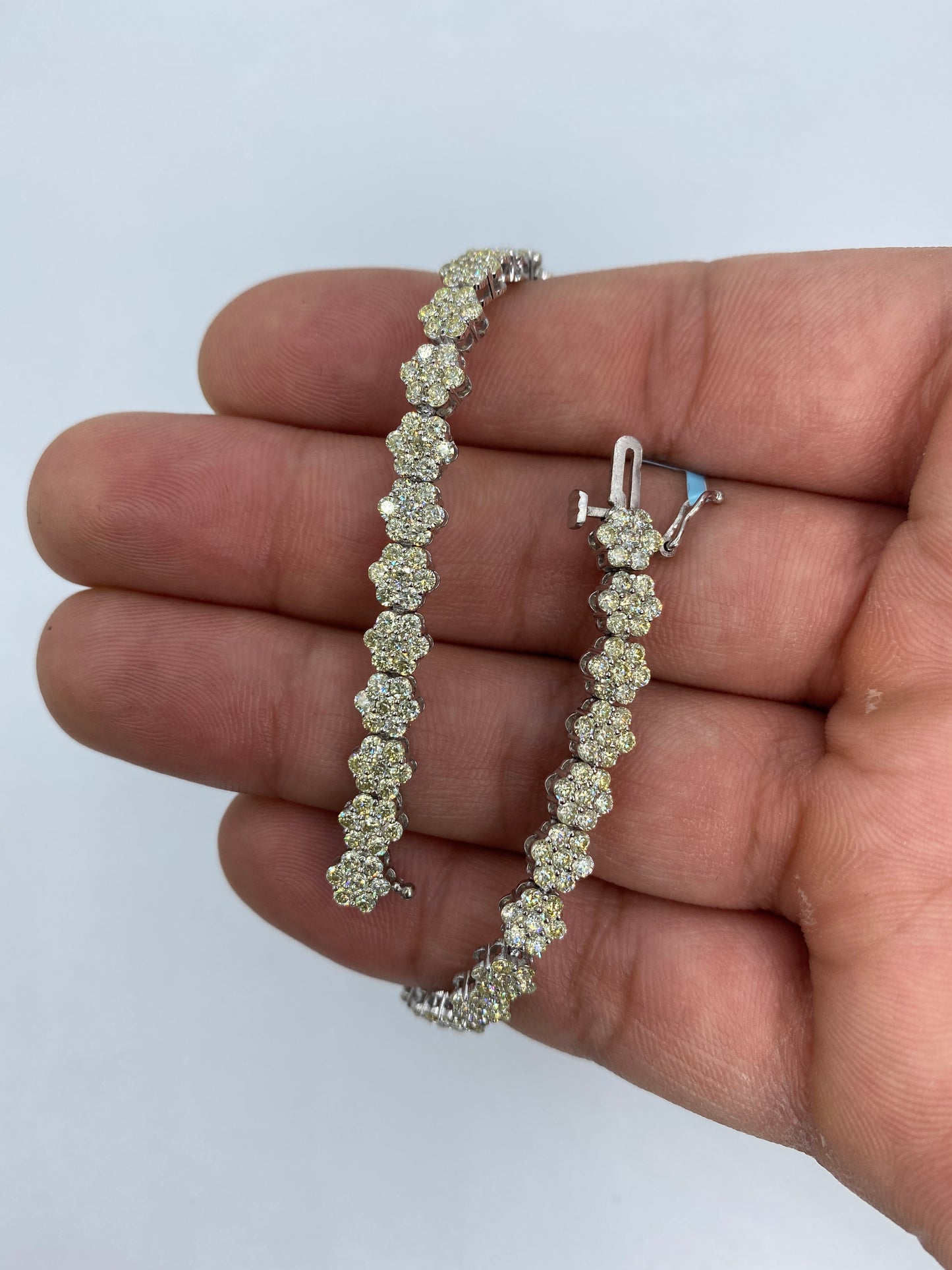 14K Flower Bracelet 5.5mm, 8.5in