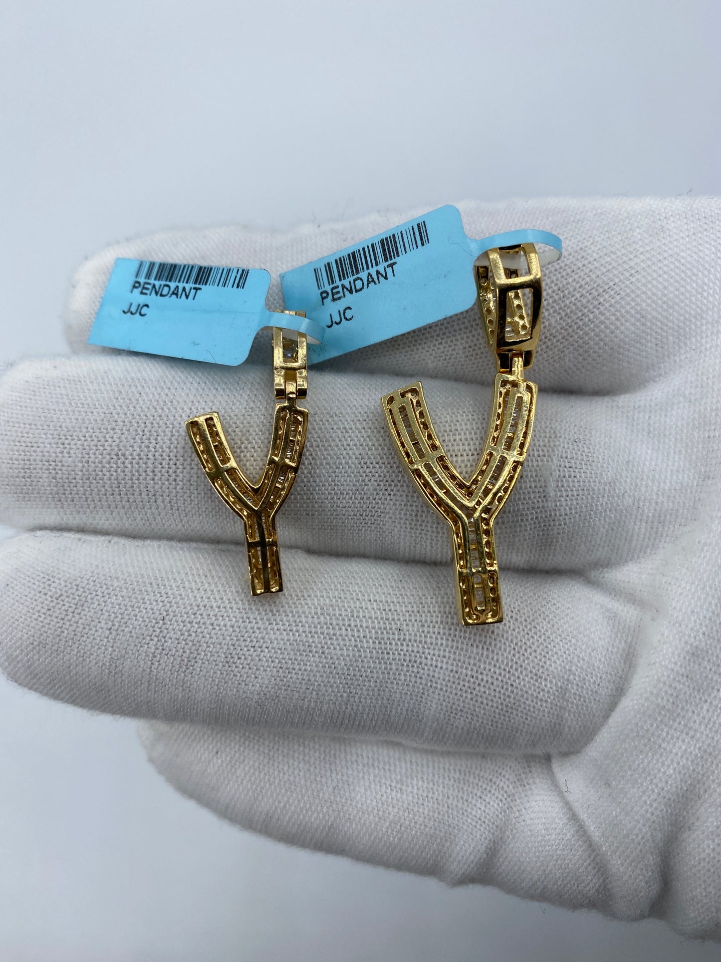 14K Y Baguette Initial