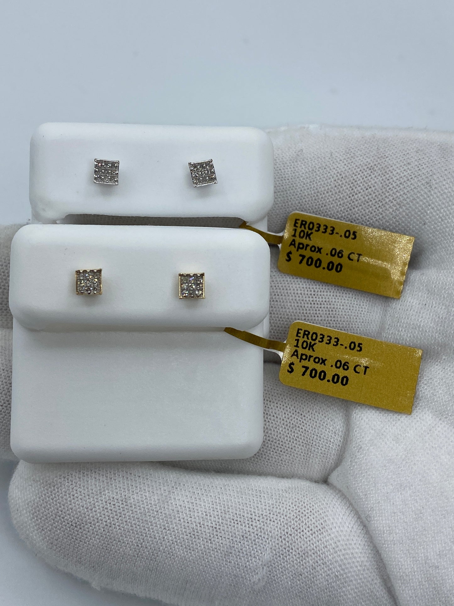 10K Square Earrings Size #1