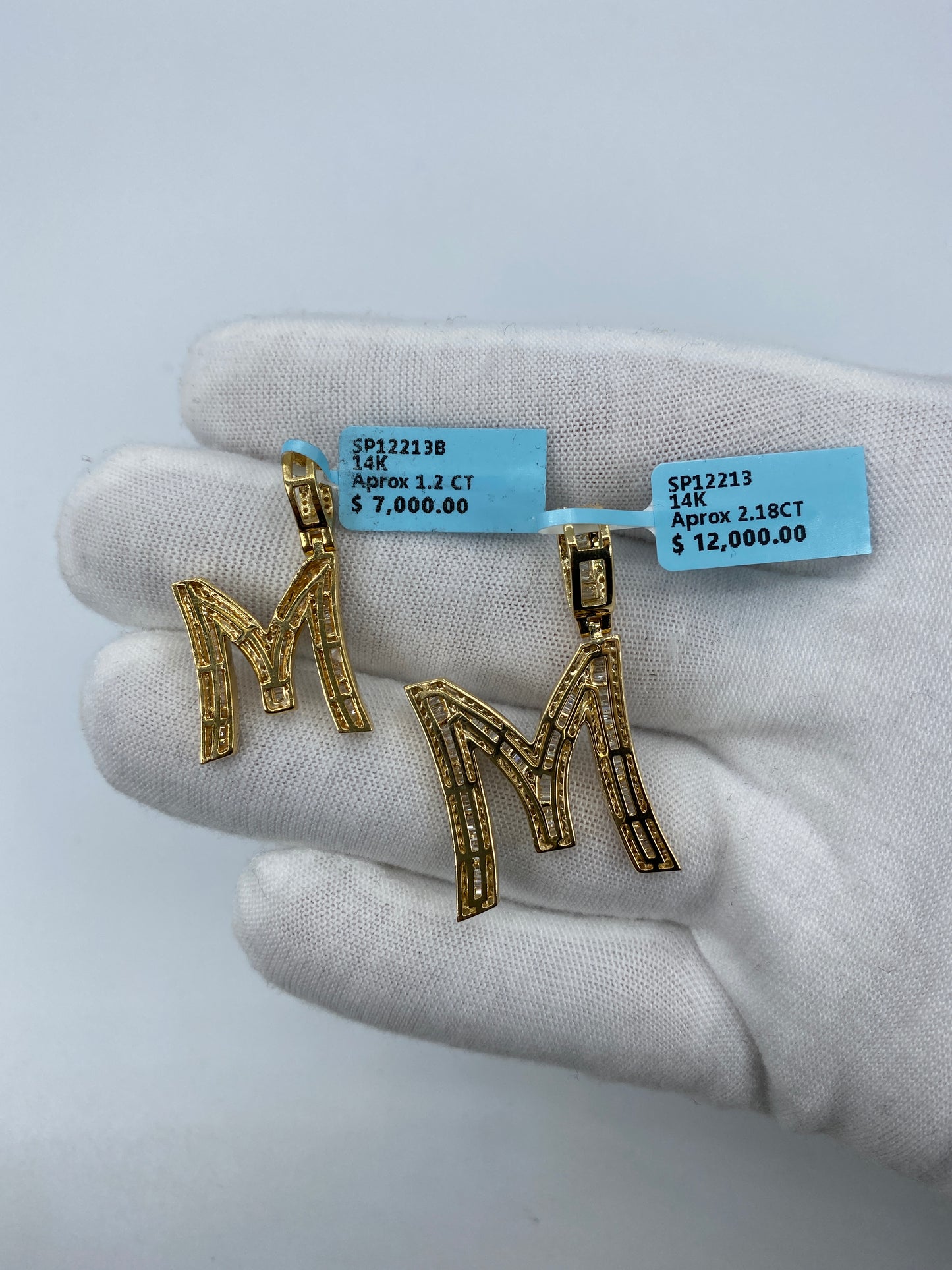 14K M Baguette Initial