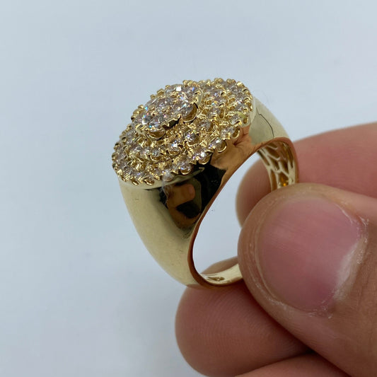 10K Circle Cake Diamond Ring