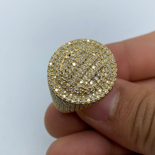 10K Circle Iced-Out Diamond Ring