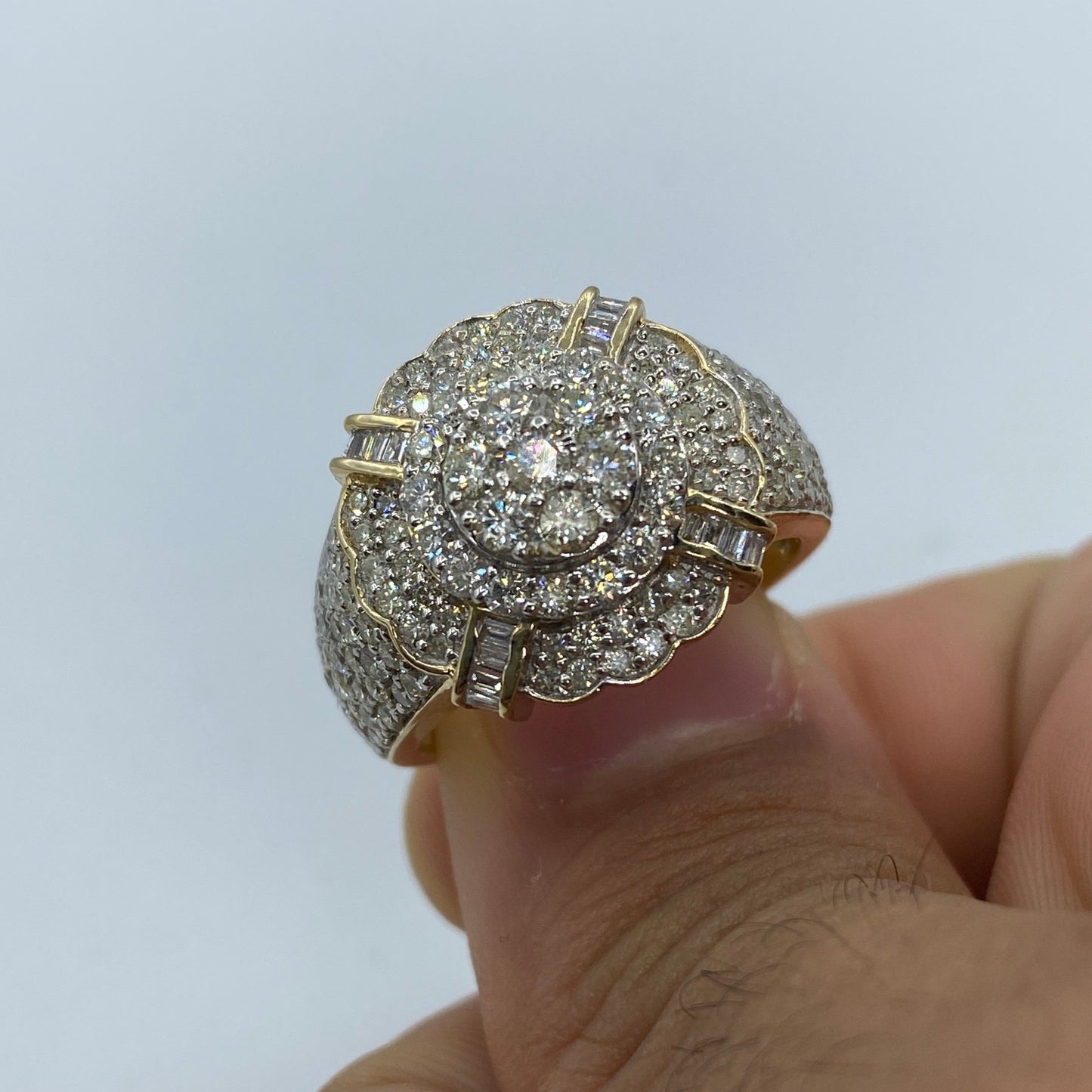 10K Divine Flower Diamond Baguette Ring