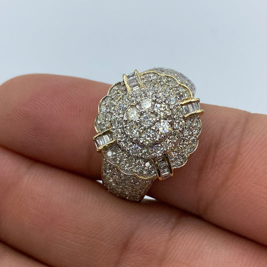 10K Divine Flower Diamond Baguette Ring